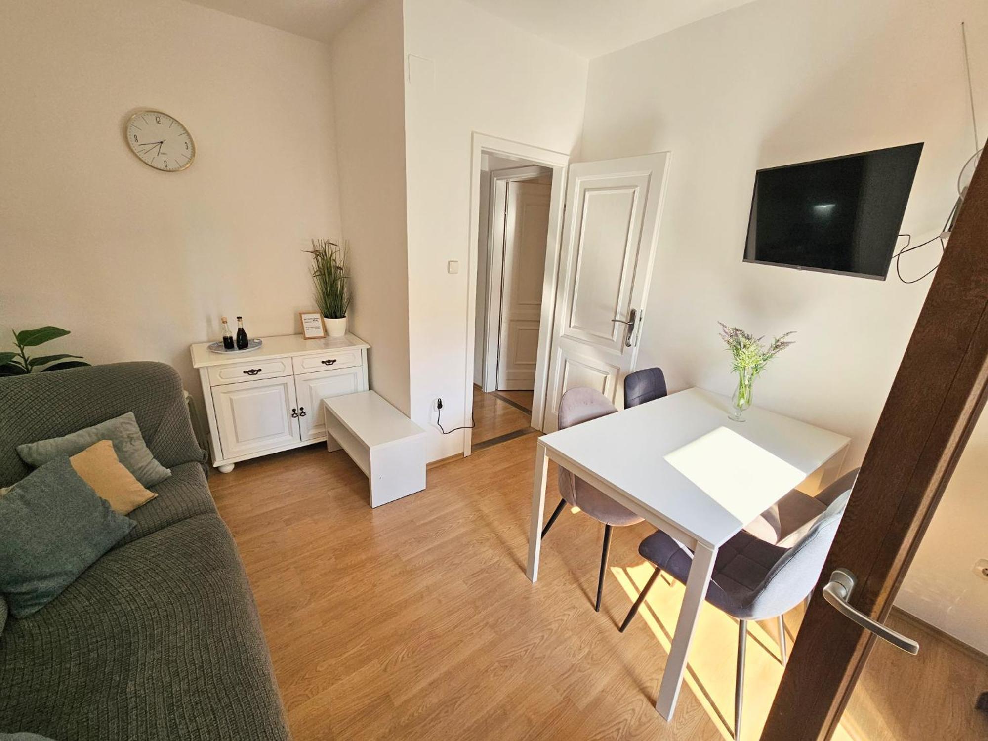 Apartmani Majic Makarska Esterno foto