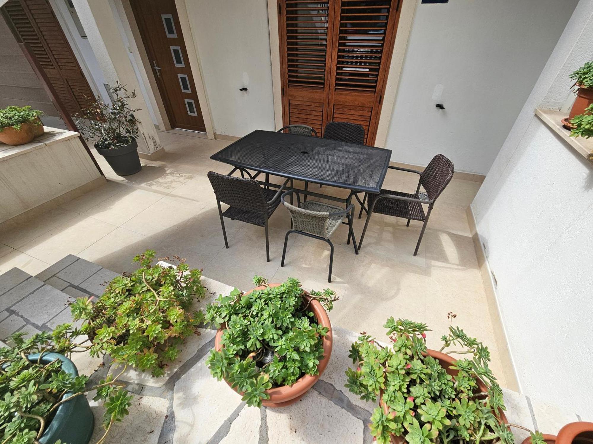 Apartmani Majic Makarska Esterno foto